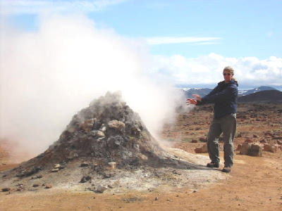 fumerole -- keeping the hands warm